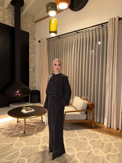 2-piece skirt/trousers set
