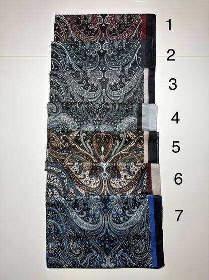 Soft scarf with ethnic pattern